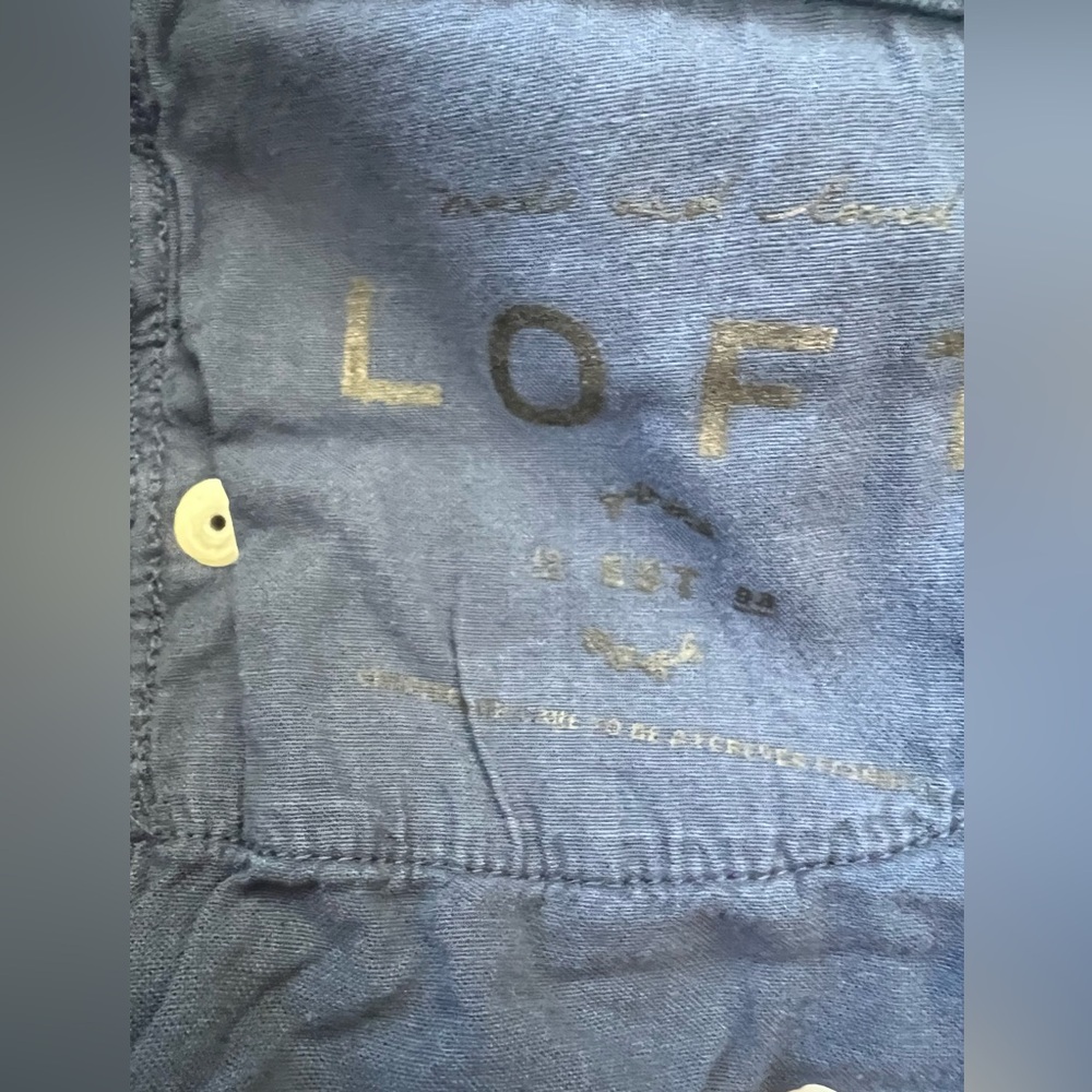 LOFT Dark Blue Shorts Cutoffs Size 6 - Picture 13 of 14